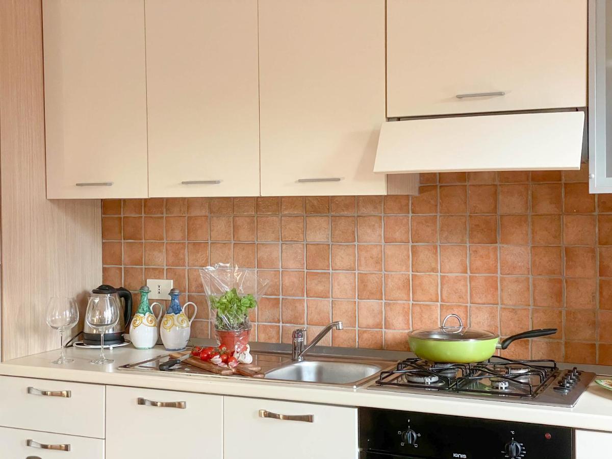 פאלינורו Residence E B&B Villamirella מראה חיצוני תמונה