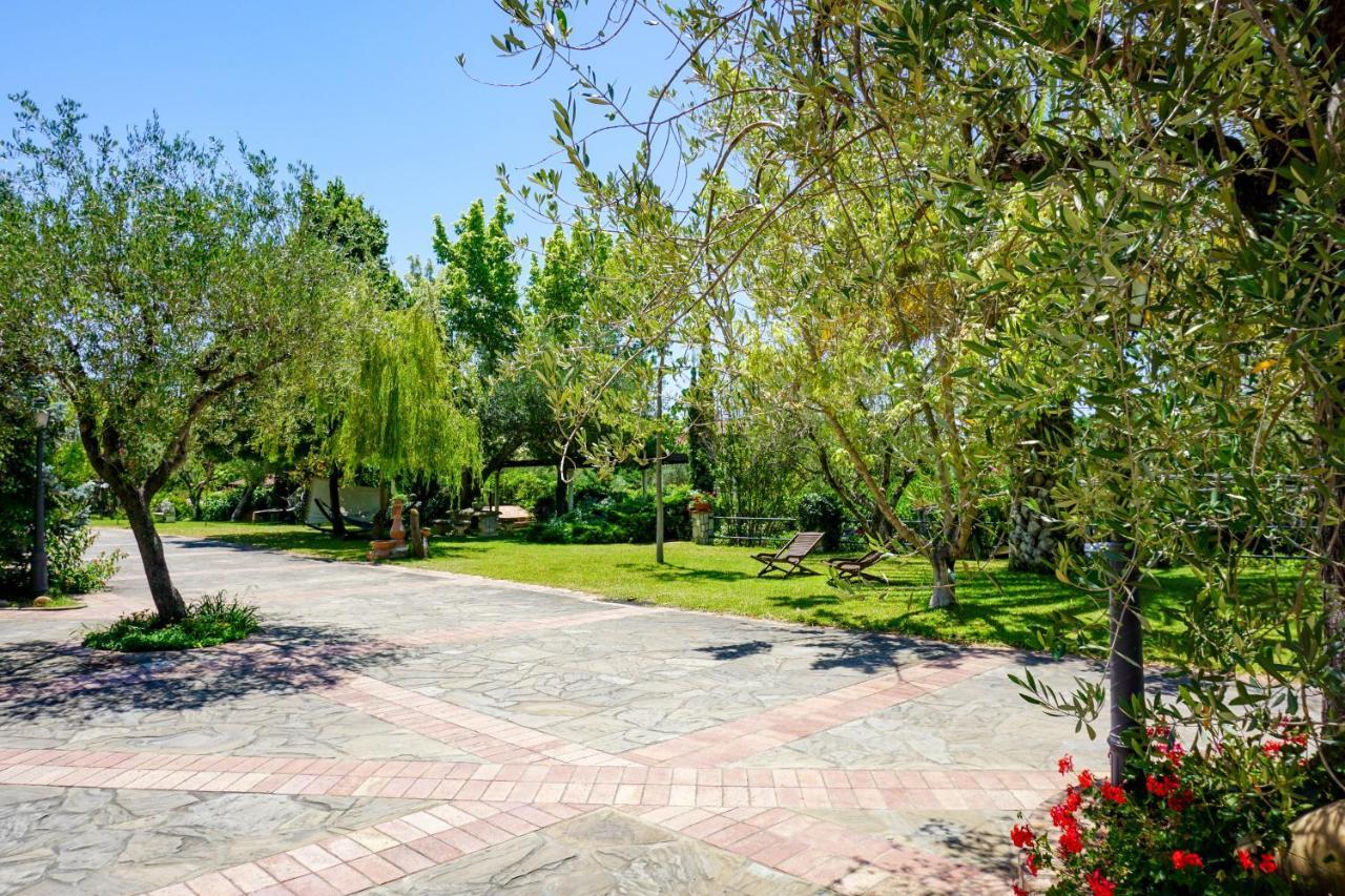 פאלינורו Residence E B&B Villamirella מראה חיצוני תמונה